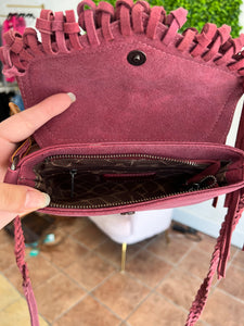 WRANGLER DRAGON FRINGE CROSSBODY BAG